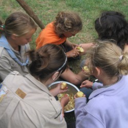 fotos kamp 2009-2010 jong-givers 289 - Scouts en Gidsen Zaventem 